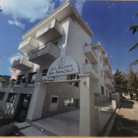 Hotel San Francesco سان جيوفاني روتوندو المظهر الخارجي الصورة