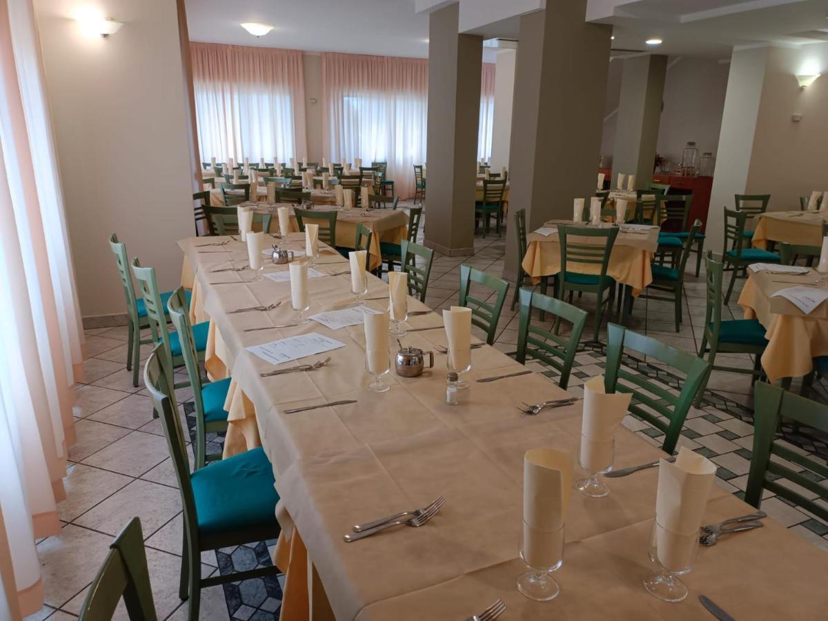Hotel San Francesco سان جيوفاني روتوندو المظهر الخارجي الصورة
