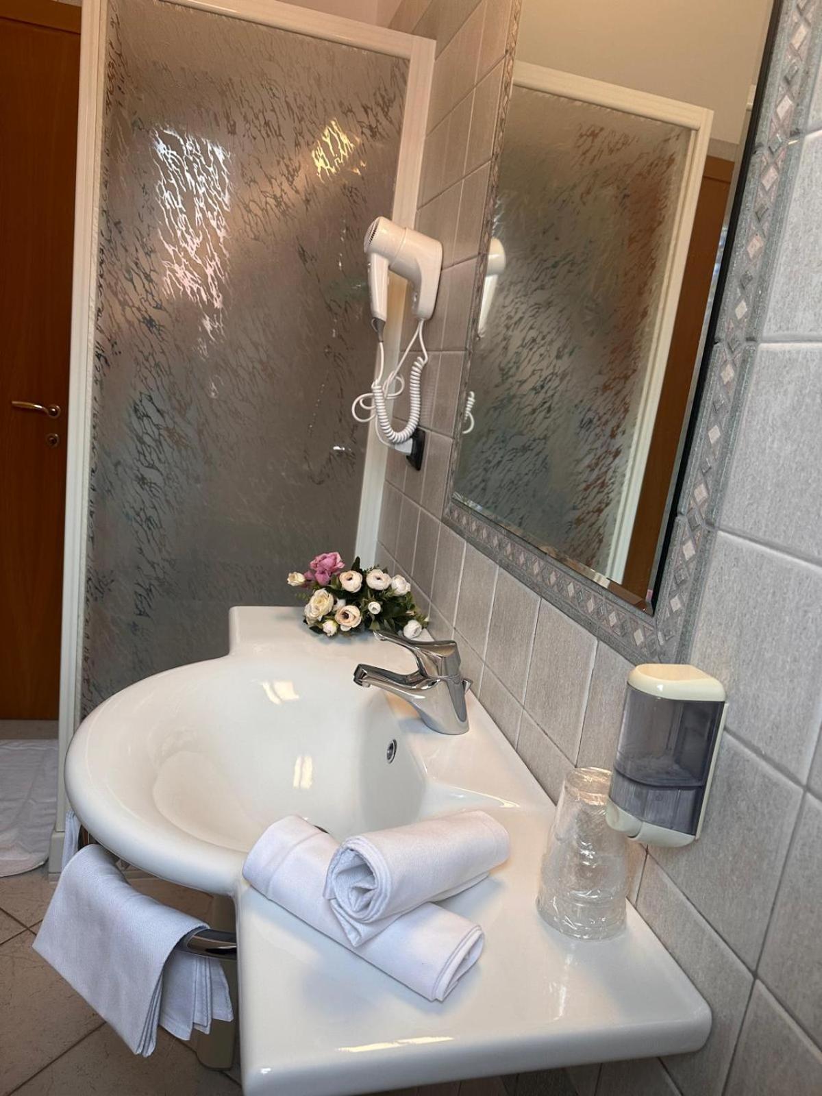 Hotel San Francesco سان جيوفاني روتوندو المظهر الخارجي الصورة